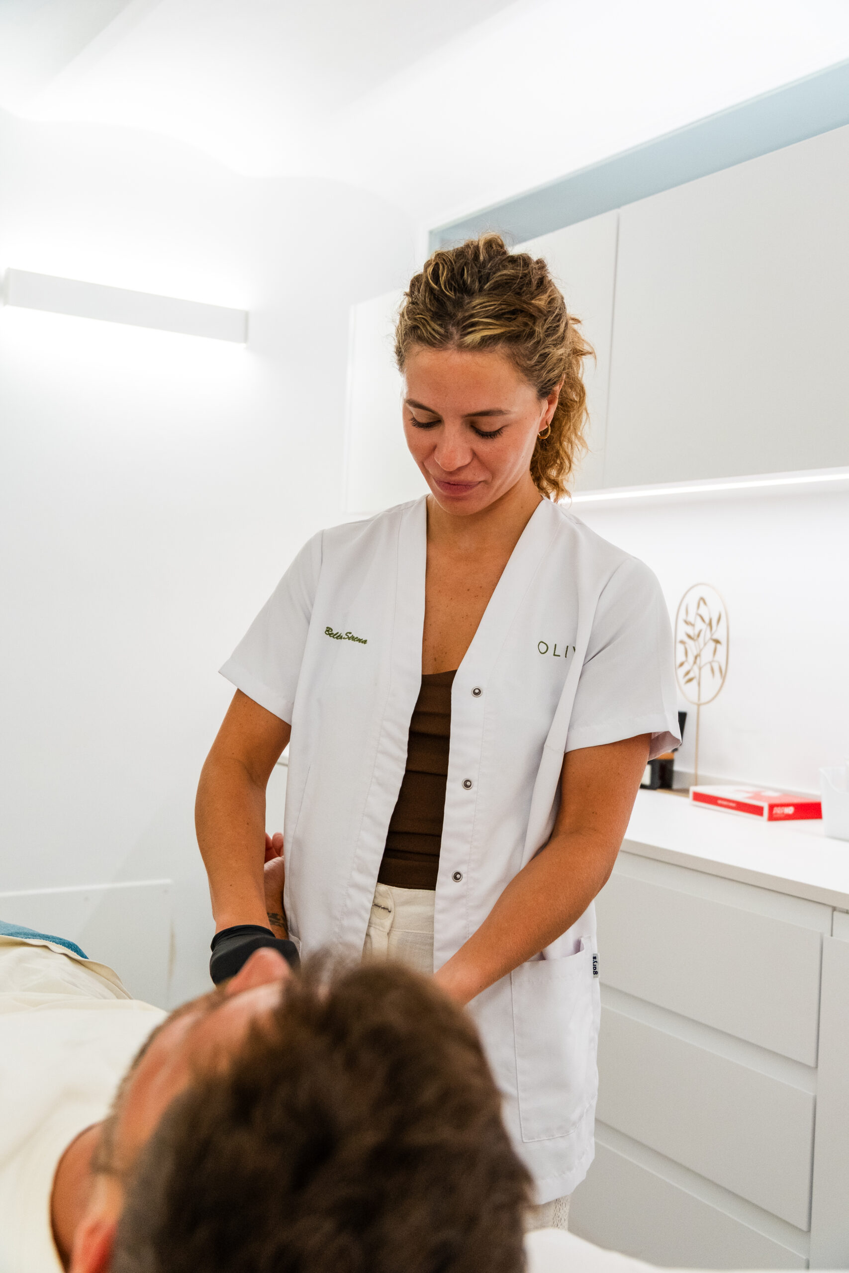 clinica oliva inductores de colageno